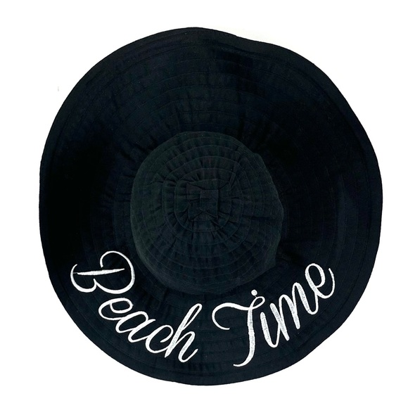 Charming Charlie Beach Time Embroidery Black Floppy Sun Hat